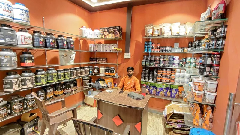 सप्लीमेंट अड्डा’ स्टोर शुरू कर अनुज सिंह बने आत्मनिर्भर